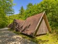 8-Chalets-direkt-am-Fluss-scaled